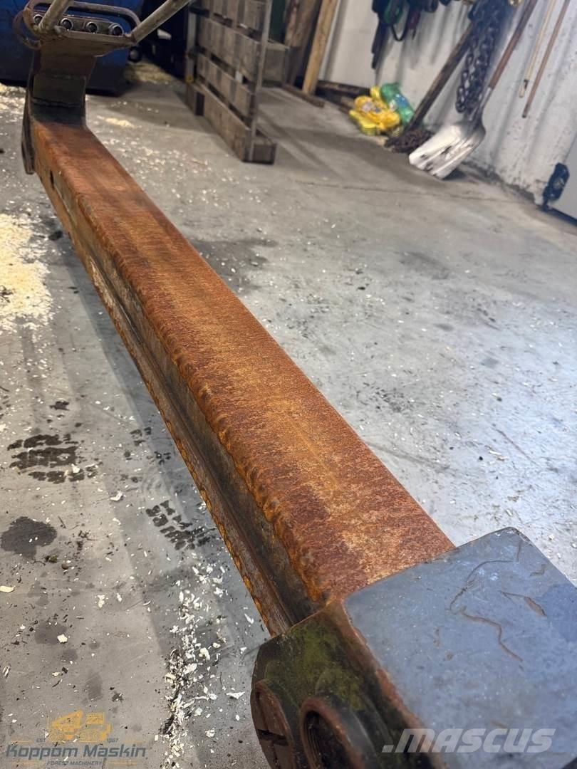 Loglift 59F Lesní jeřáby