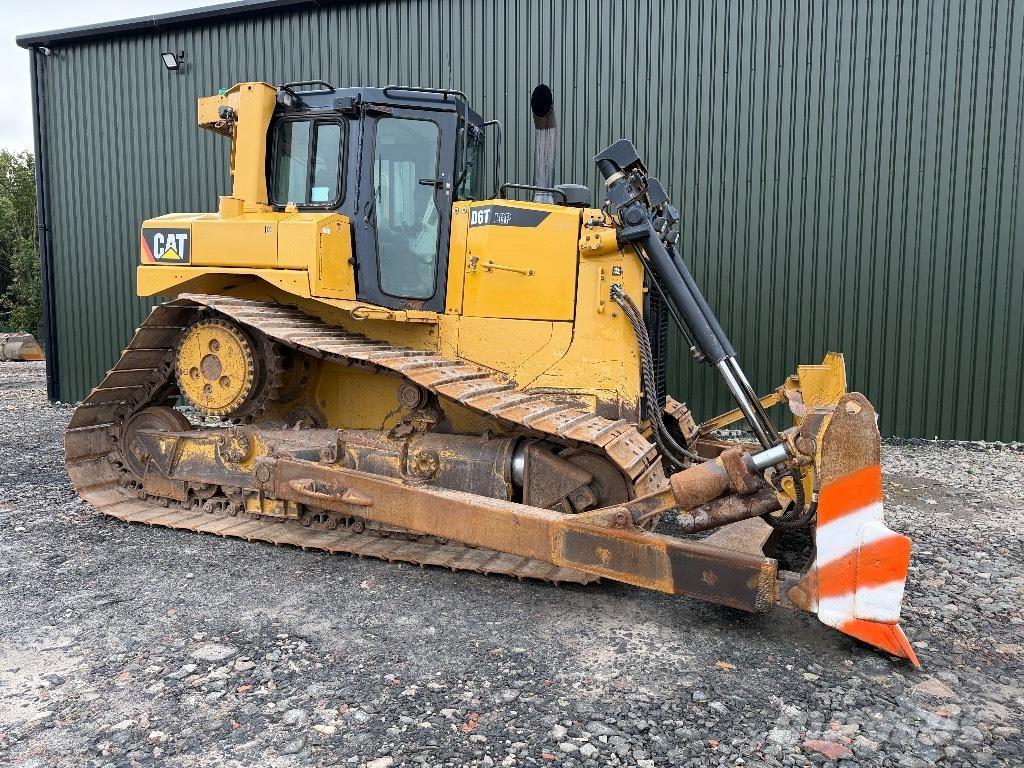 CAT D 6 T LGP Pásové dozery