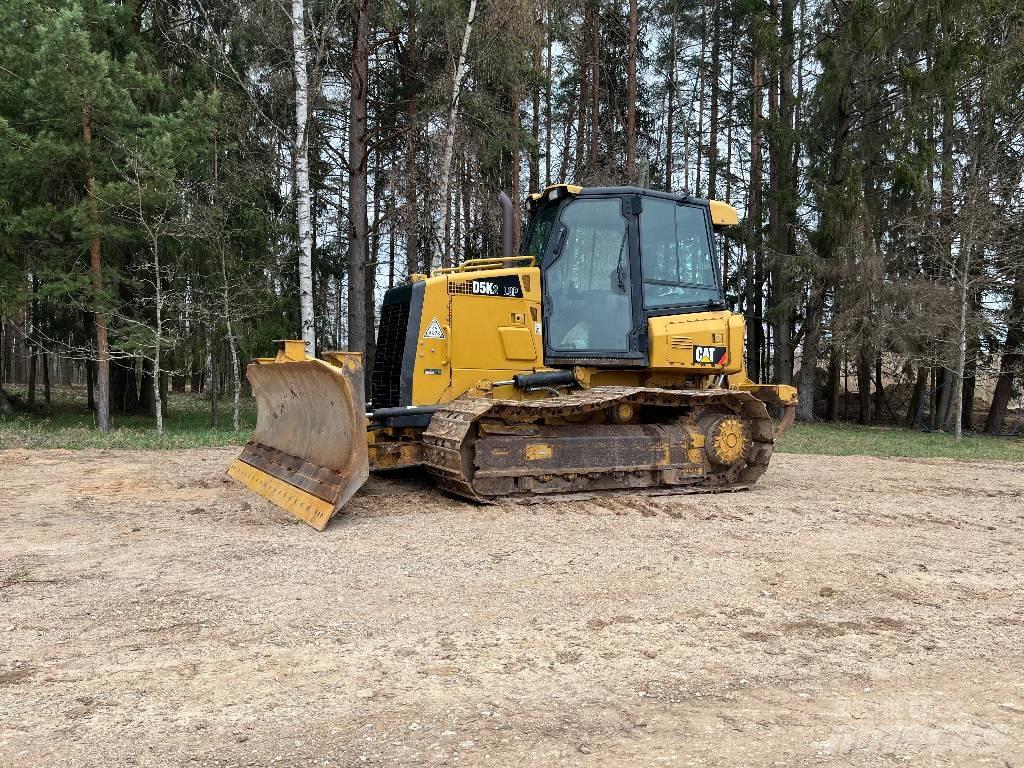 CAT D 5 K 2 LGP Pásové dozery