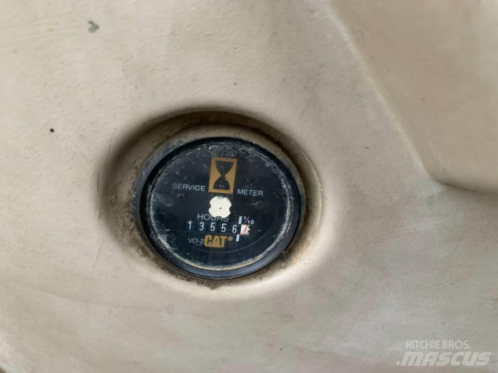 CAT 320N Pásová rýpadla
