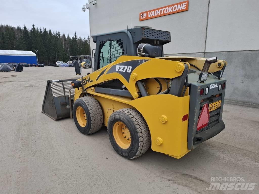 Gehl V 270 Smykem řízené nakladače