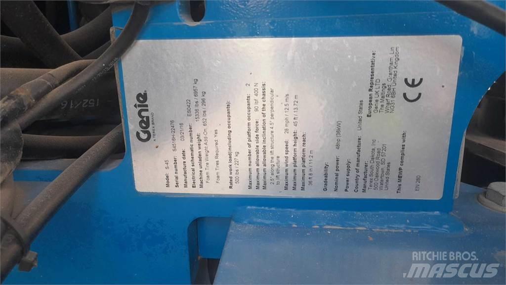 Genie S45 Teleskopické plošiny