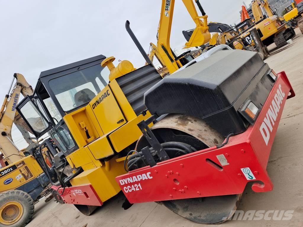 Dynapac CC 421 Tandemové válce