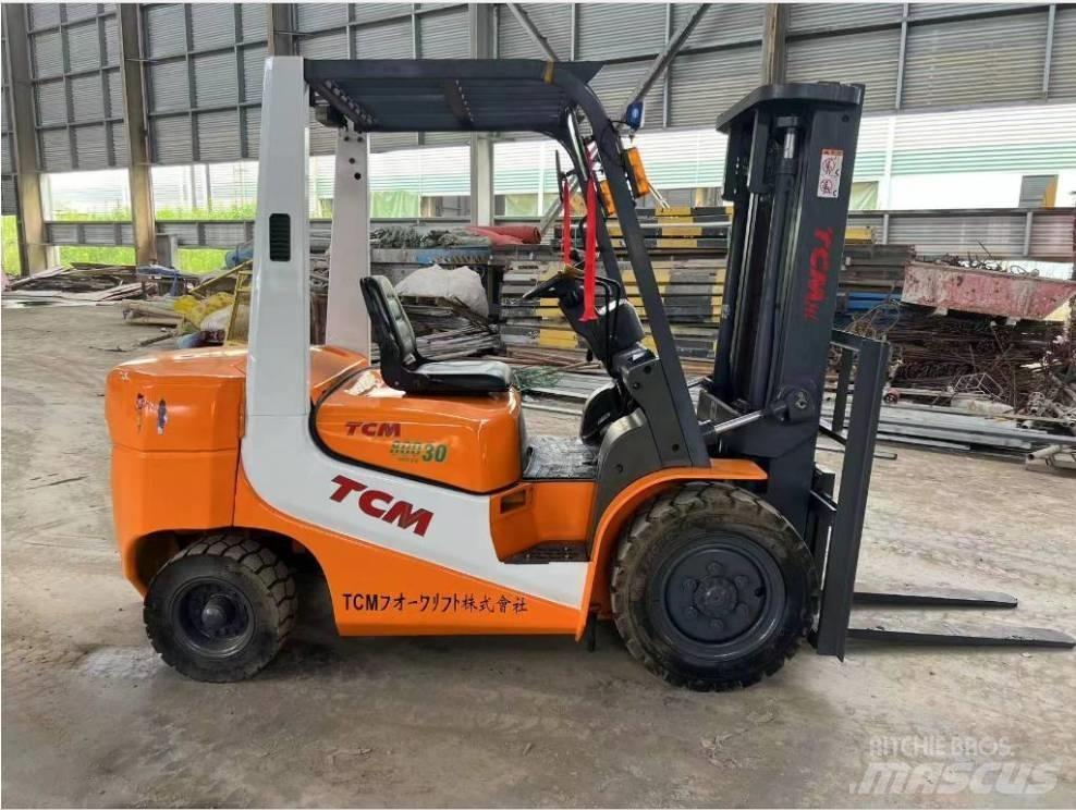 TCM FD 30 Dieselové vozíky