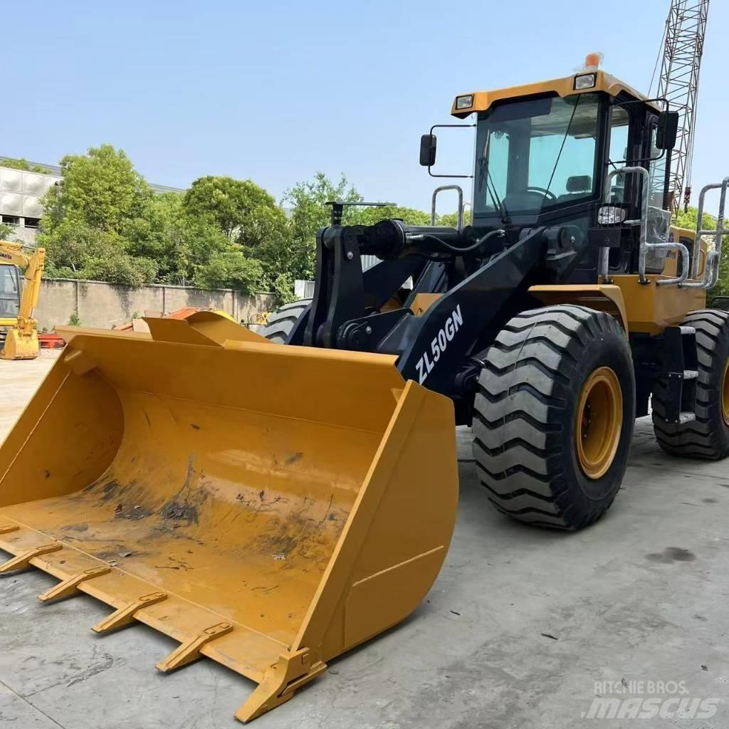 XCMG ZL 50 GN Kolové nakladače