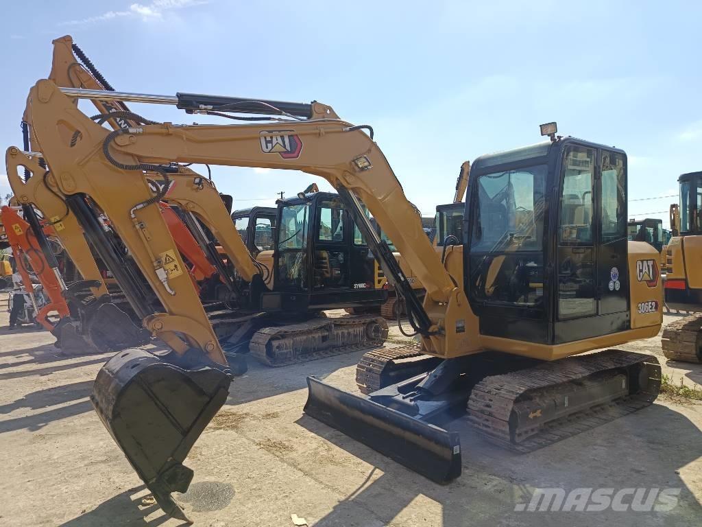CAT 306E2 Mini rýpadla < 7t