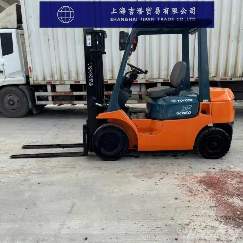 Toyota FD 25 Dieselové vozíky