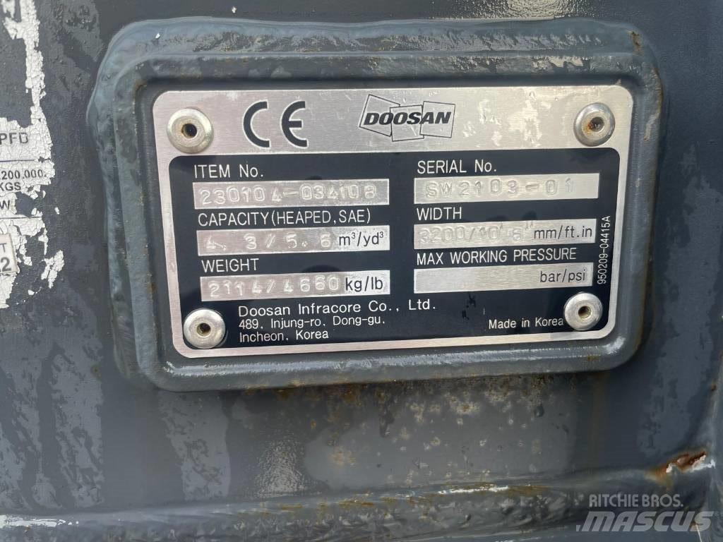 Doosan DL 420-3 Lopaty