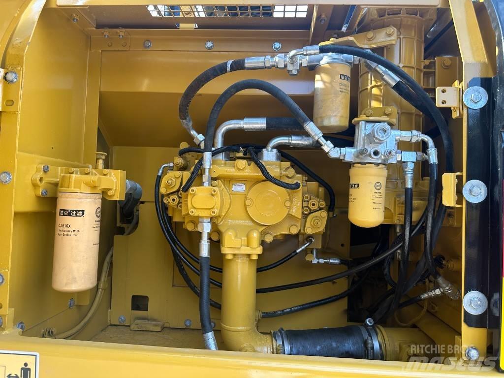 CAT CAT330 Midi rýpadla 7t - 12t