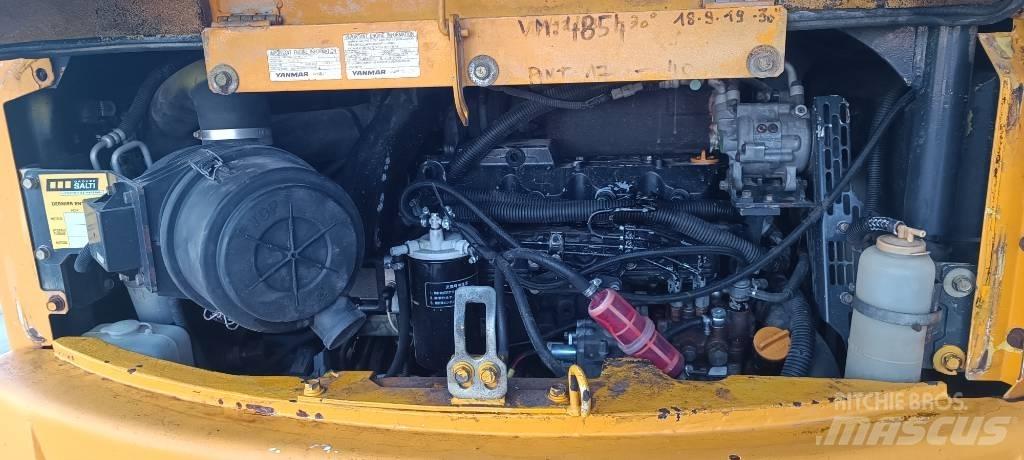 Yanmar SV 100 Midi rýpadla 7t - 12t