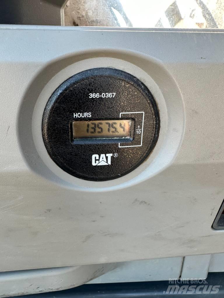 CAT 336 EL H Pásová rýpadla
