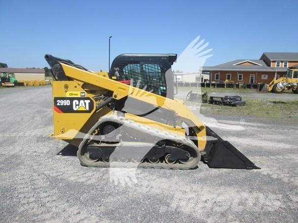 CAT 299D Smykem řízené nakladače