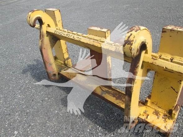  CE LOADER Vidlice