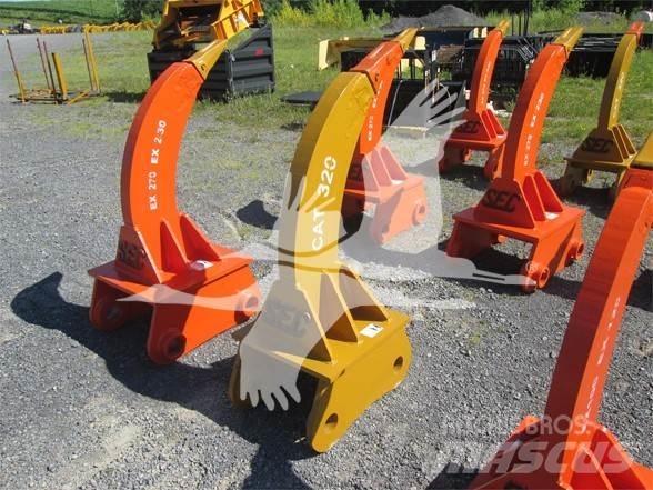 SEC CAT320 Půdní rozrušovače