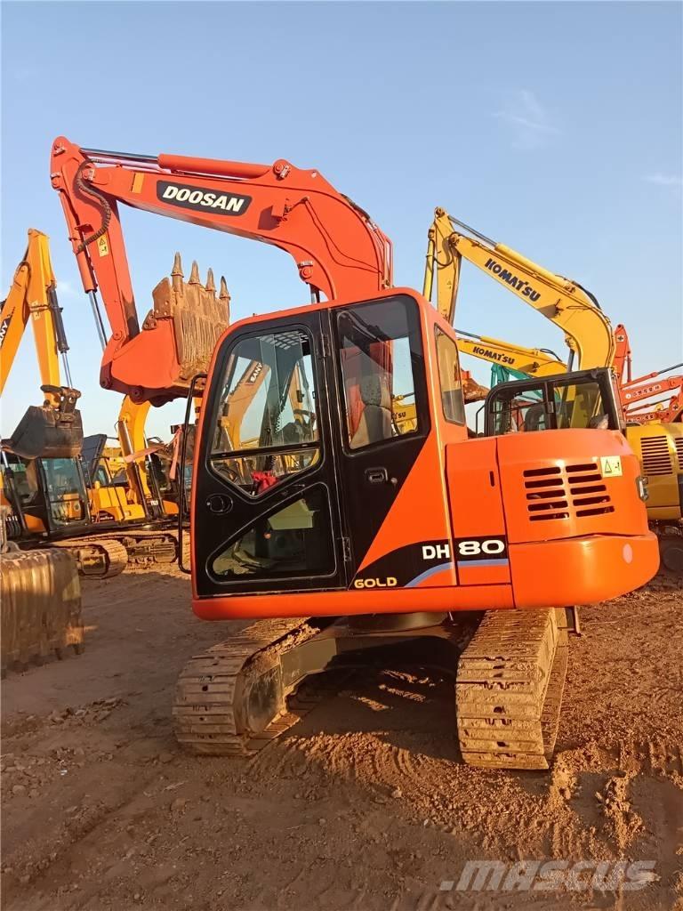 Doosan DH 80 G Midi rýpadla 7t - 12t