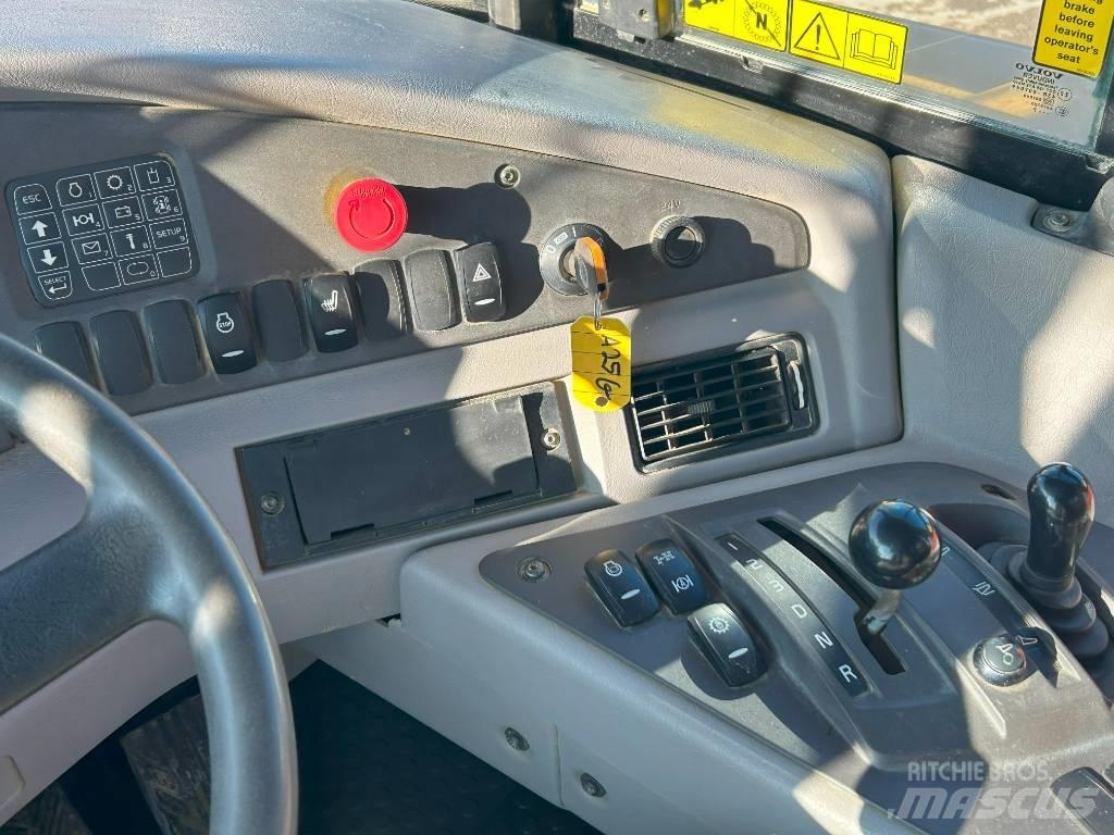 Volvo A 25 G Kloubové dempry