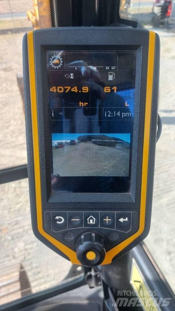 JCB JS 145 LC Pásová rýpadla