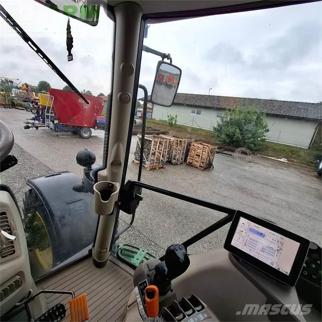 John Deere 6125 R Traktory
