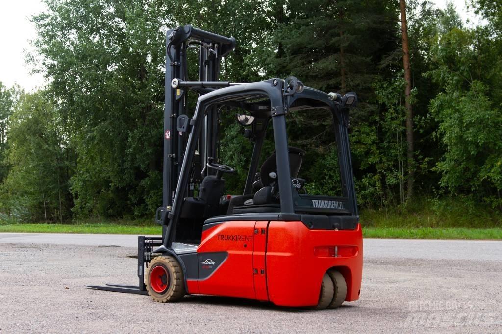 Linde E18-02 Akumulátorové vozíky