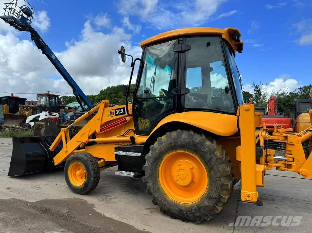 JCB 3 CX Rýpadlo-nakladače