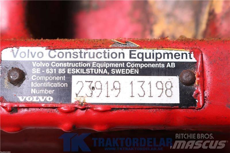 Volvo L90E Framvagn Nápravy