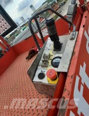 SkyJack SJ III 4740 Nůžková zvedací plošina