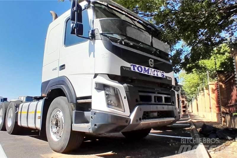Volvo FMX 440 Další