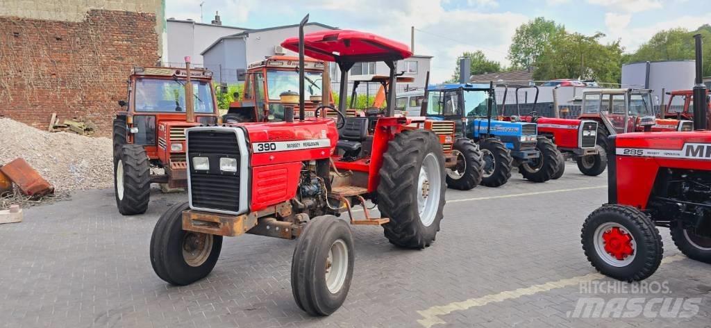 Massey Ferguson 390 Traktory