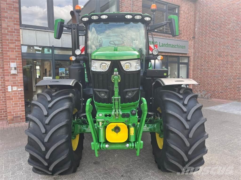 John Deere 6R195 Traktory