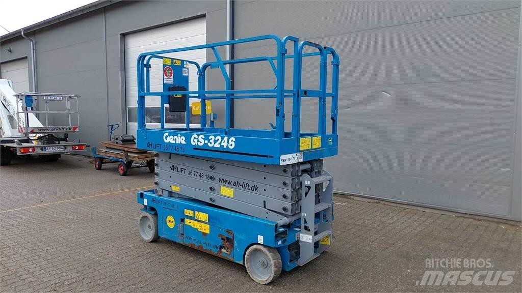 Genie GS3246 Nůžková zvedací plošina