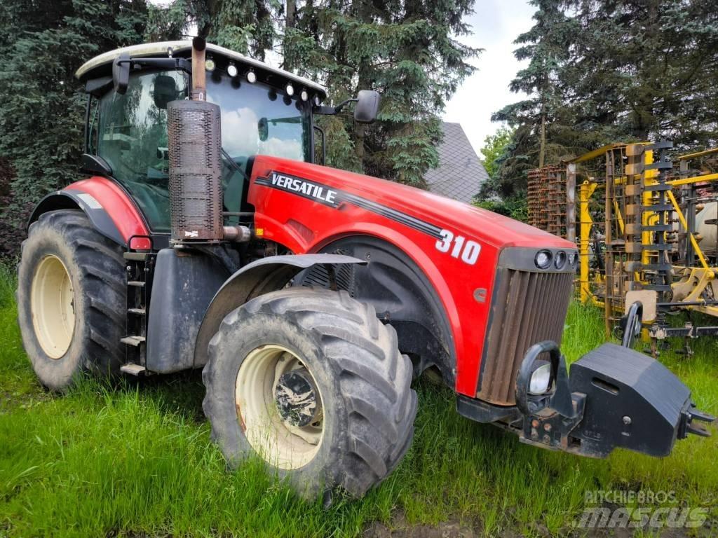 Versatile 310 Traktory