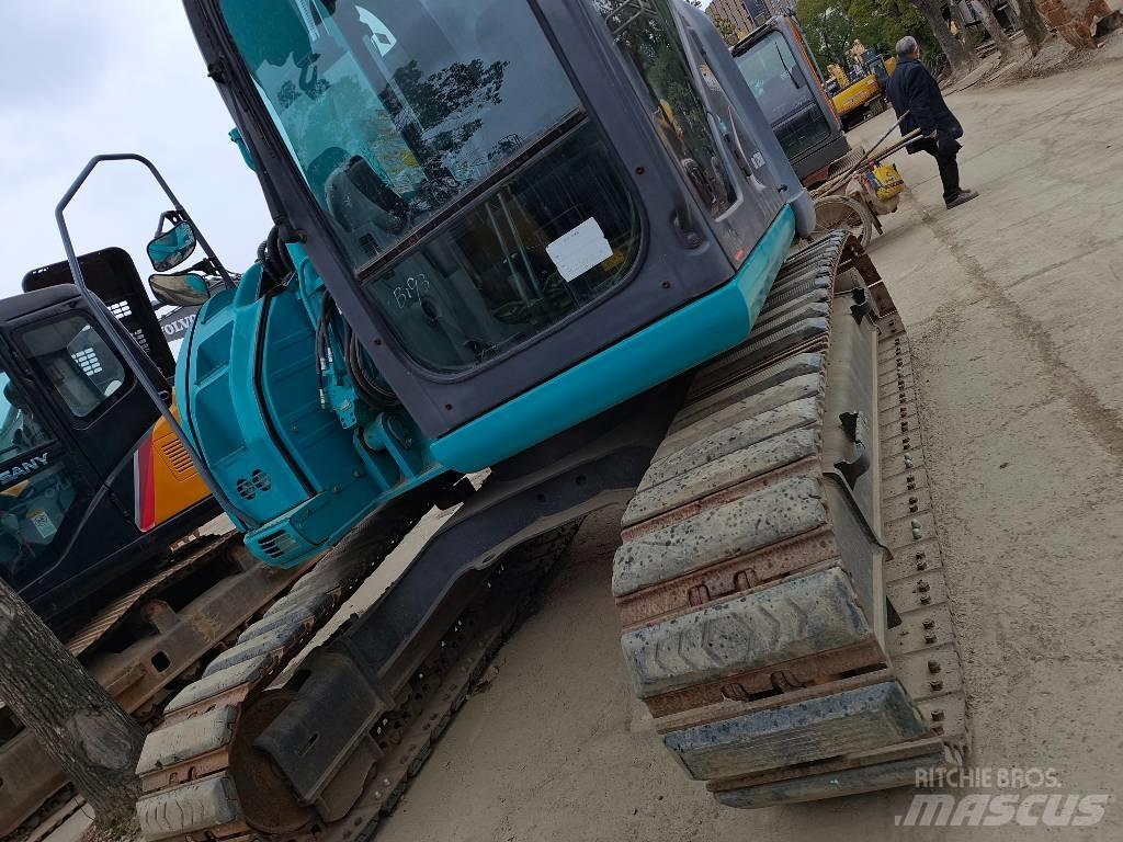 Kobelco SK 135 SR Pásová rýpadla