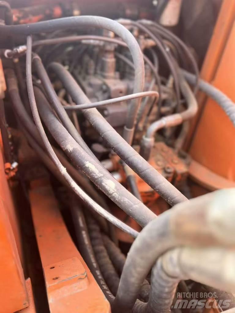 Doosan DH150 W-7 Kolová rýpadla