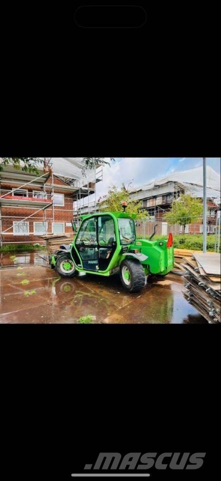 Merlo P25.6C Teleskopické manipulátory