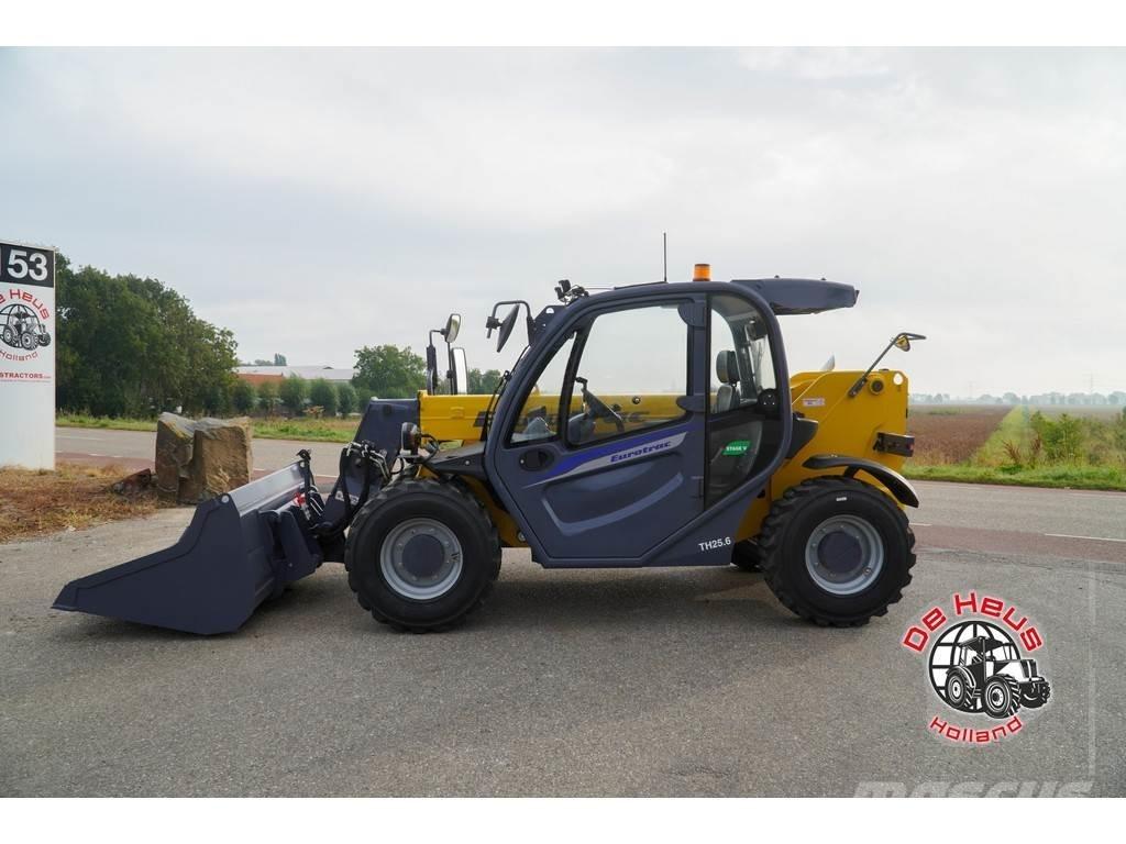 Eurotrac TH25.6 Teleskopické manipulátory