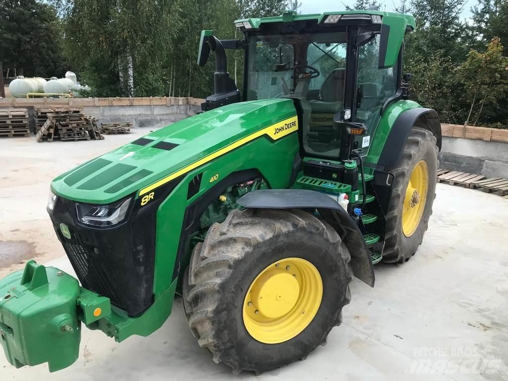 John Deere 8R410 Traktory