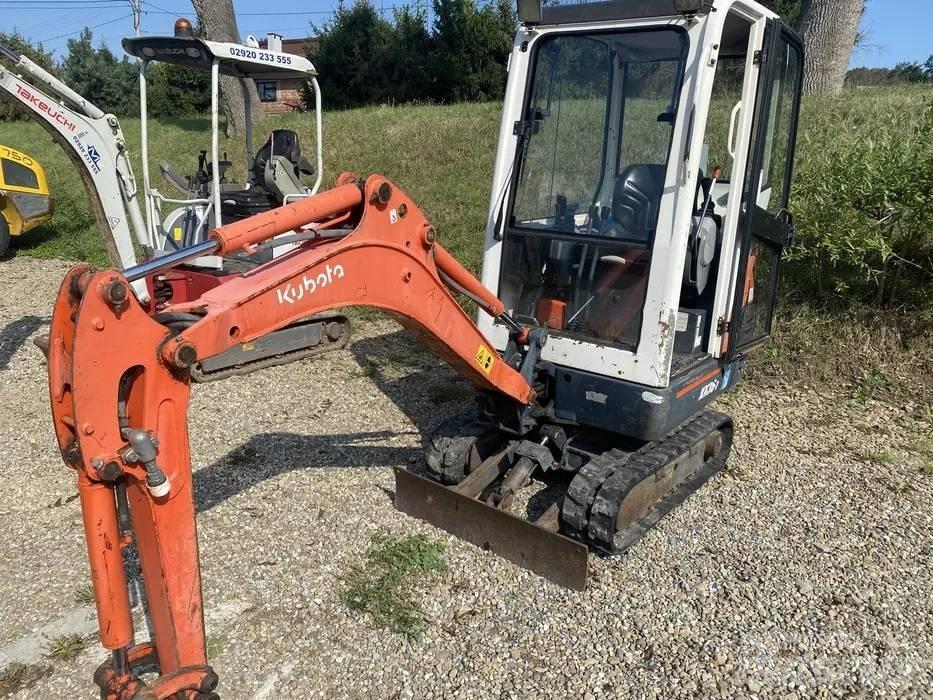 Takeuchi TB 215 R Mini rýpadla < 7t