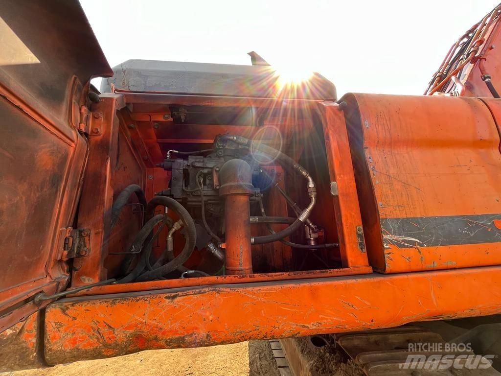 Doosan DX 480 LC Pásová rýpadla