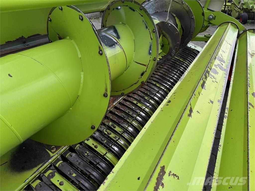 CLAAS PU 300 Pro T Příslušenství strojů na seno a píci