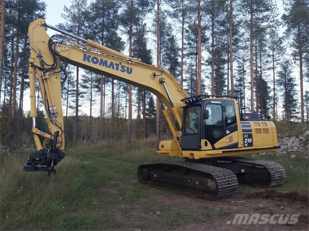 Komatsu PC 210 LC Pásová rýpadla