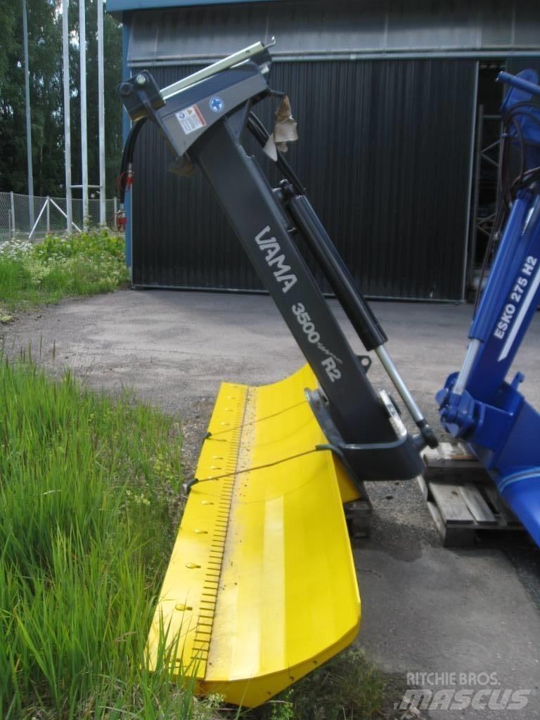Vama 3500 R2 Tažené radlice
