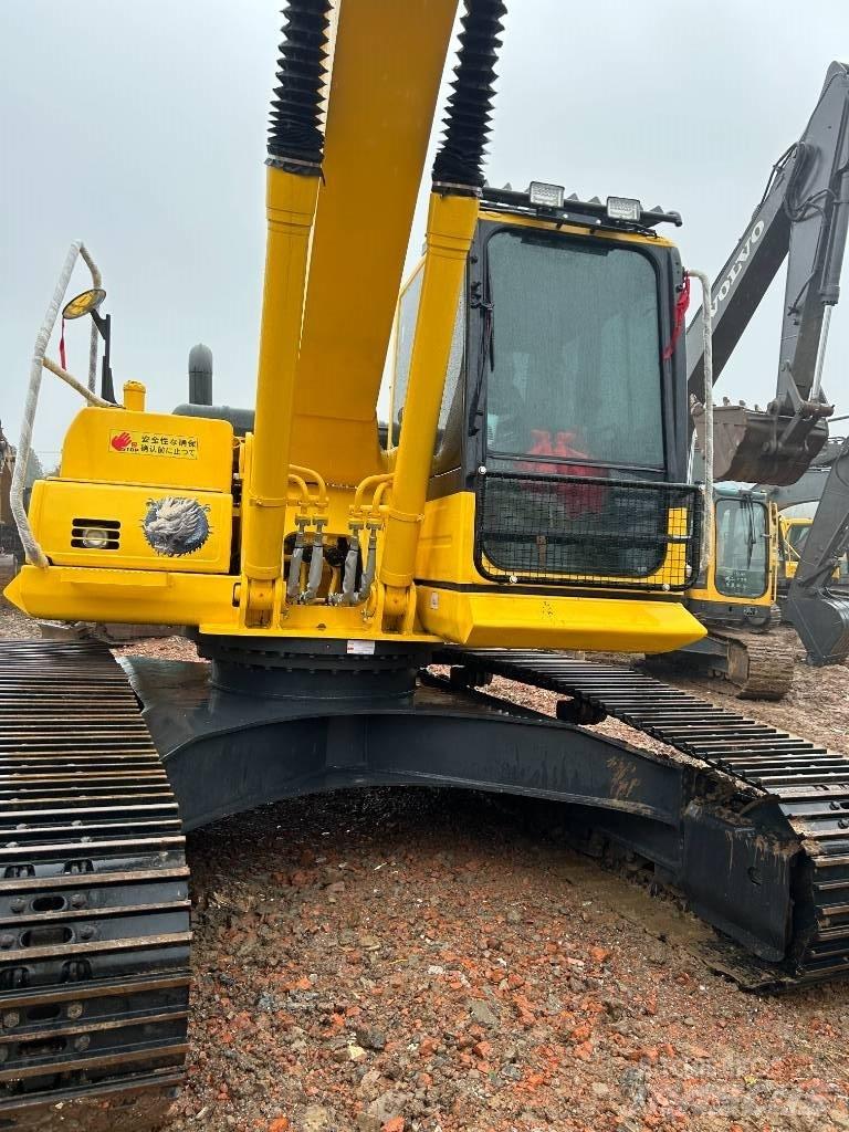 Komatsu PC 240 LC Pásová rýpadla