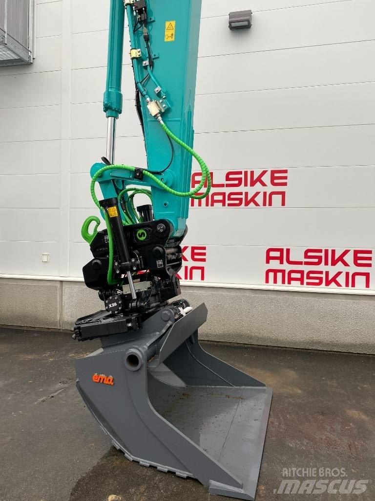 Kobelco SK 210 LC-11 Pásová rýpadla