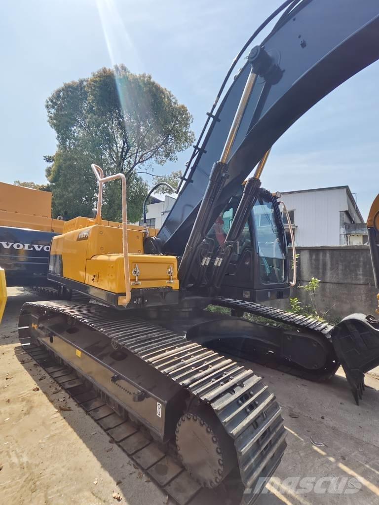 Volvo EC 250 D L Pásová rýpadla