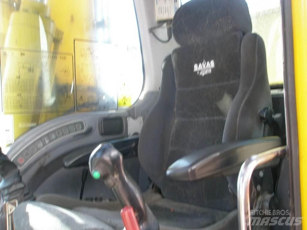 JCB JS175W Kolová rýpadla