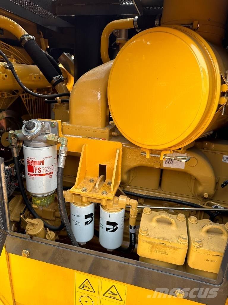 Shantui SD22 Pásové dozery