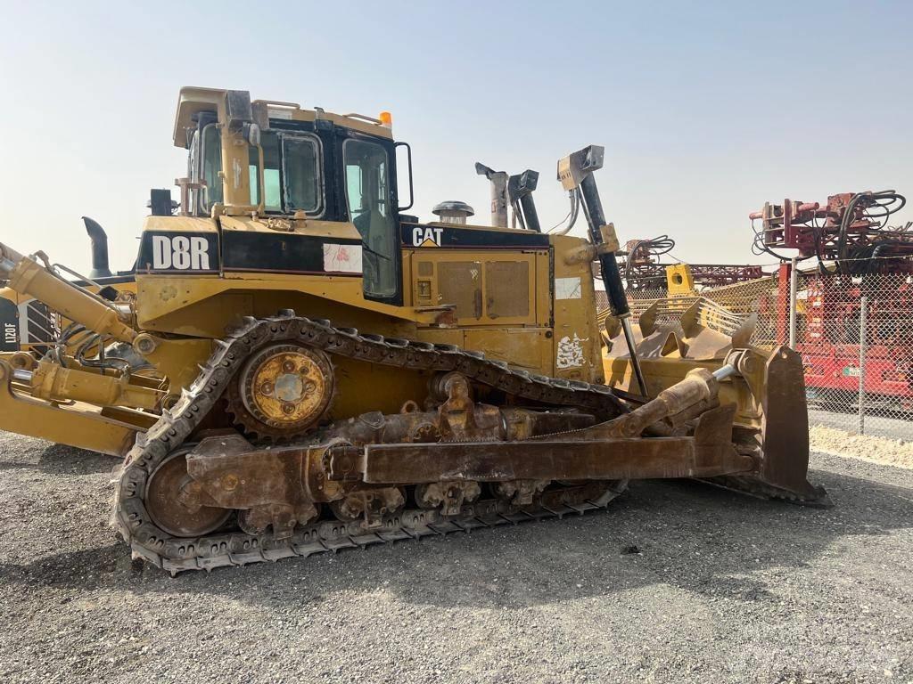 CAT D 8 R Pásové dozery