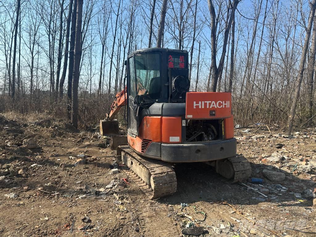 Hitachi ZX50 Pásová rýpadla
