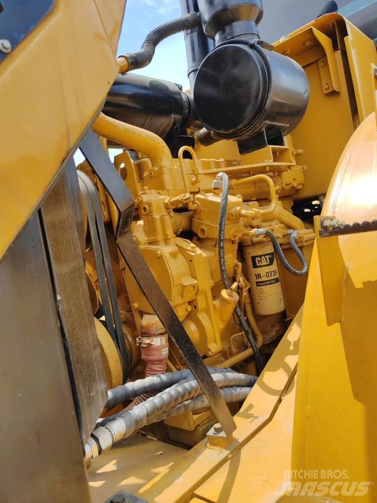 CAT 966 H Kolové nakladače