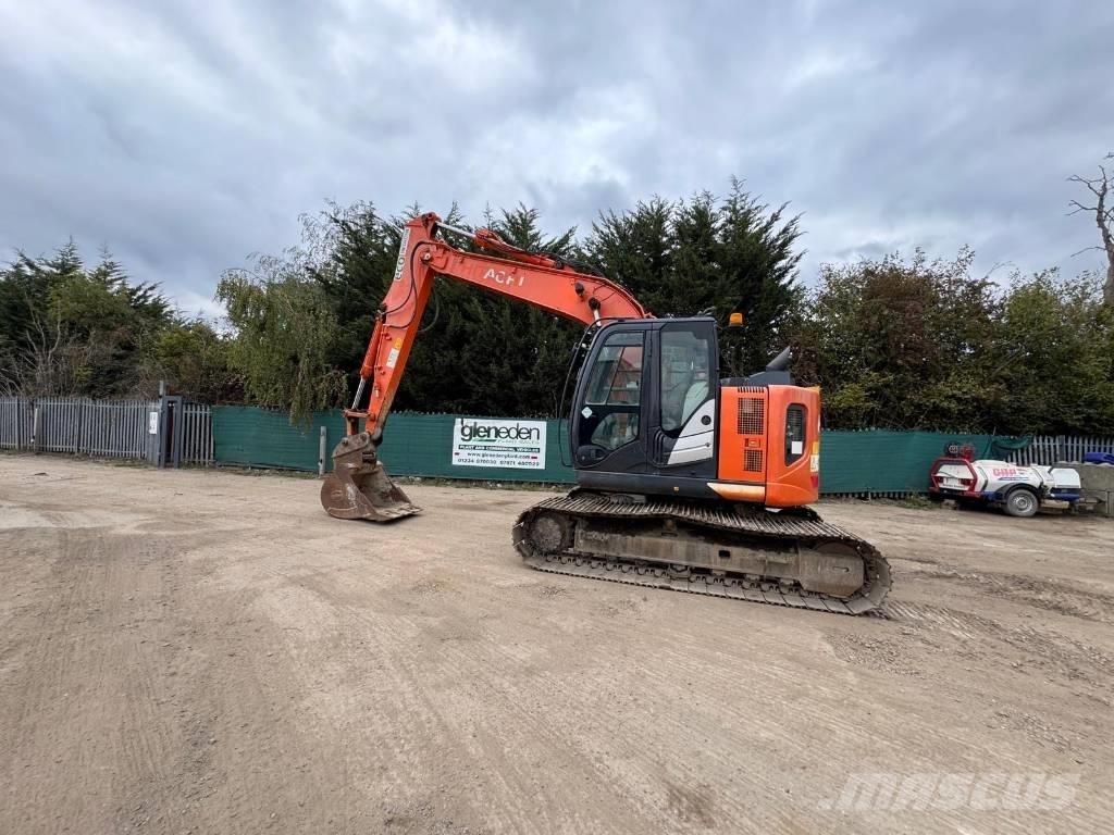 Hitachi ZX 135 US-6 Pásová rýpadla